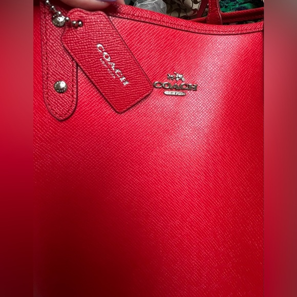 Coach Reversible Red and Pink Floral Tote Bag with wristlet. - Picture 15 of 16